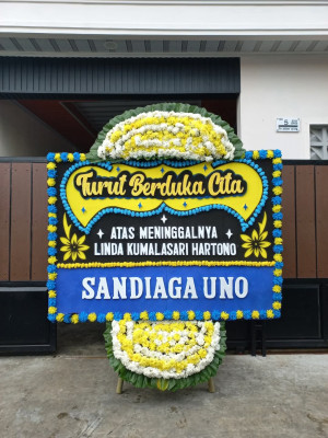 Papan Bunga Duka di Gome
